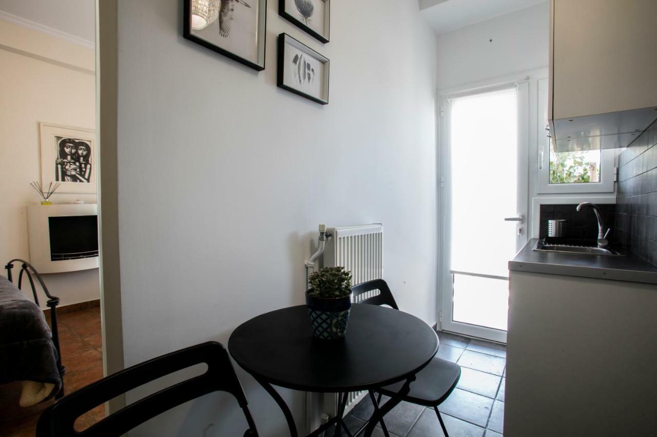 Romantic And Cosy Apartment Athen Exterior foto